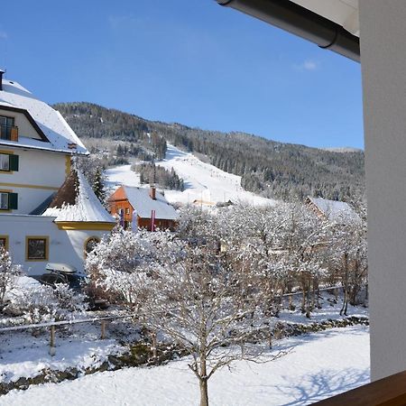 Bed and Breakfast Haus Ofner am Kreischberg Sankt Georgen ob Murau Exterior foto