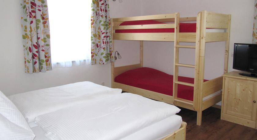 Bed and Breakfast Haus Ofner am Kreischberg Sankt Georgen ob Murau Zimmer foto